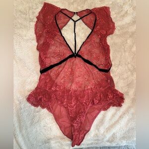 4x (3x) Red Lace Lingerie Bodysuit with Open Back